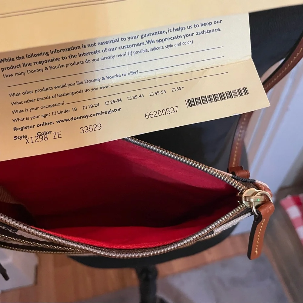 NWOT Dooney & Bourke Nylon North South Triple Zip Animal Crossbody Red Lining 🎁 - Picture 8 of 11